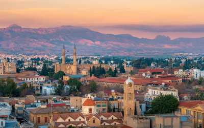 Wycieczka jednodniowa, Wycieczka Nikozja stolica dwóch Cyprów z Larnaki