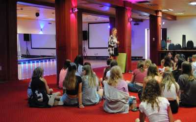 Obóz młodzieżowy, Olsztyn - obóz filmowy z Marysią Krasowską Manor Camp, 10 dni 9-16 lat